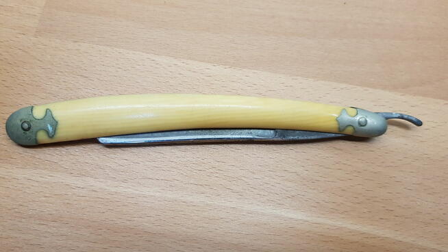 Stara polska brzytwa SFK