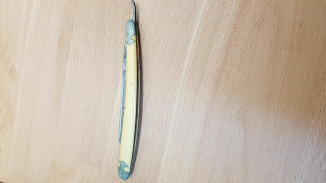 Stara polska brzytwa SFK