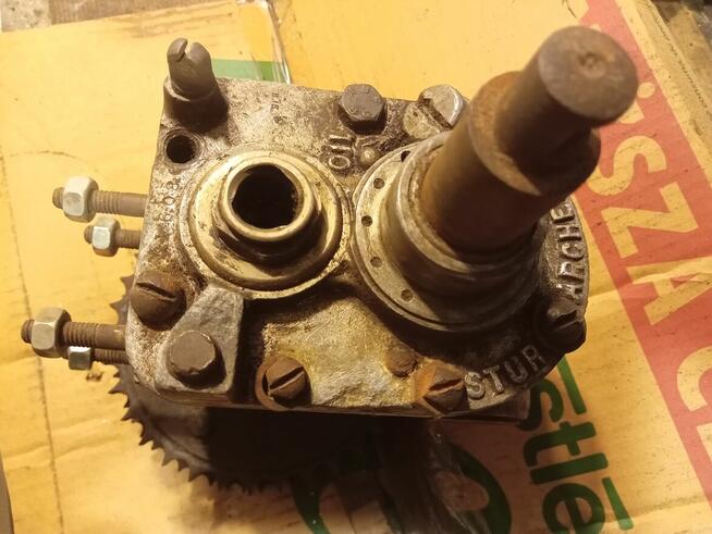 Stara, zabytkowa skrzynia biegów STUR-ARCHER do motocykla