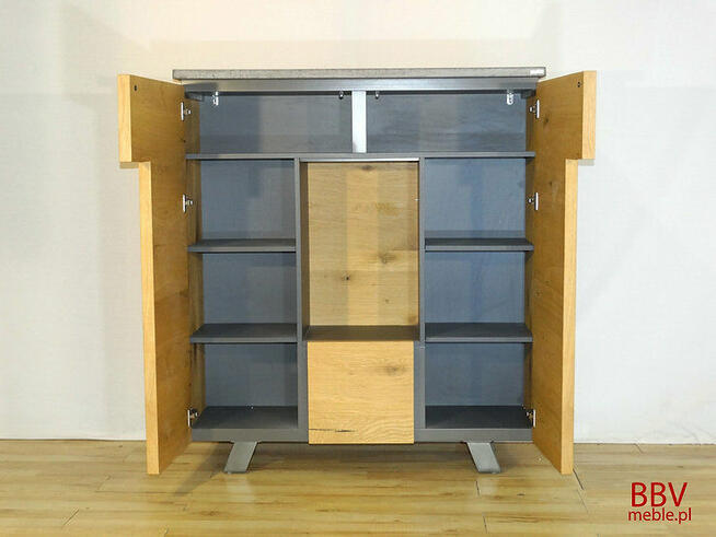 Nowa witryna komoda