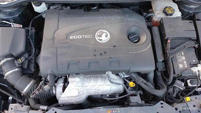 Sprzedam opel/vauxhall astra J