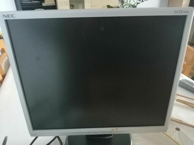 Monitor