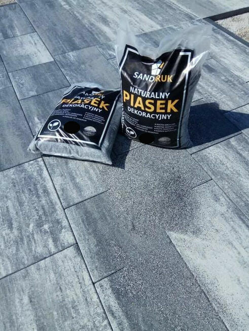 Suchy Płukany Piasek Granitowy Fuga Zasypka Ciemny 0-1mm