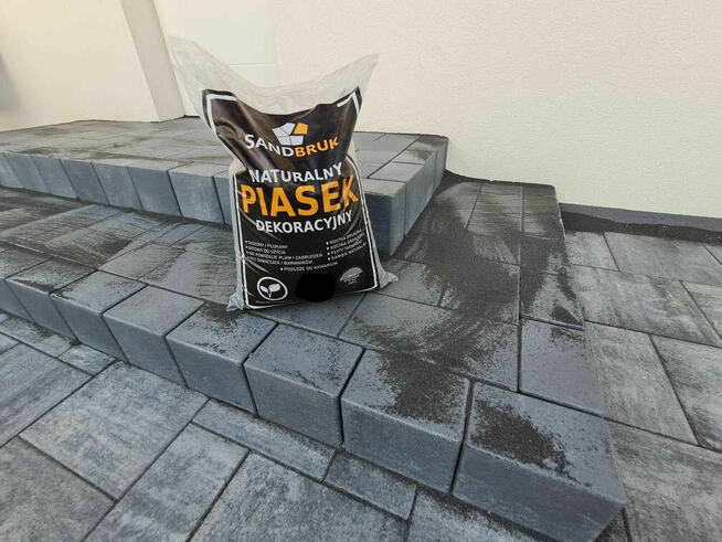 Suchy Płukany Piasek Bazaltowy Fuga Zasypka Grafit 0-2mm