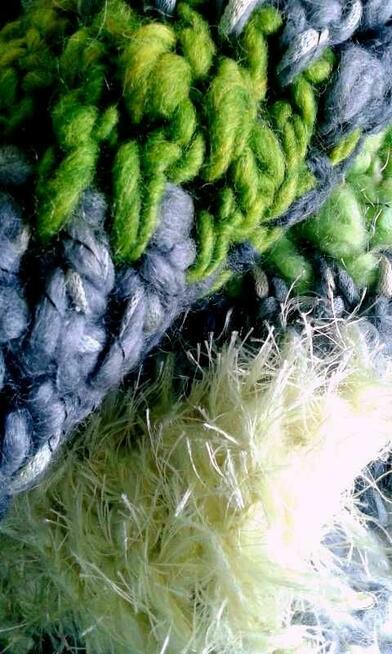 Gruby szal szydełkowy- patchwork- szary z seledynem:)