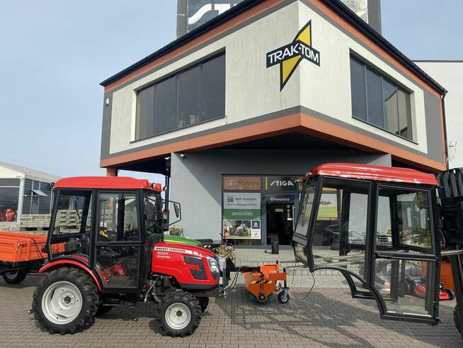 Kabina ogrzewana do traktora ciągnika Massey Ferguson 6028