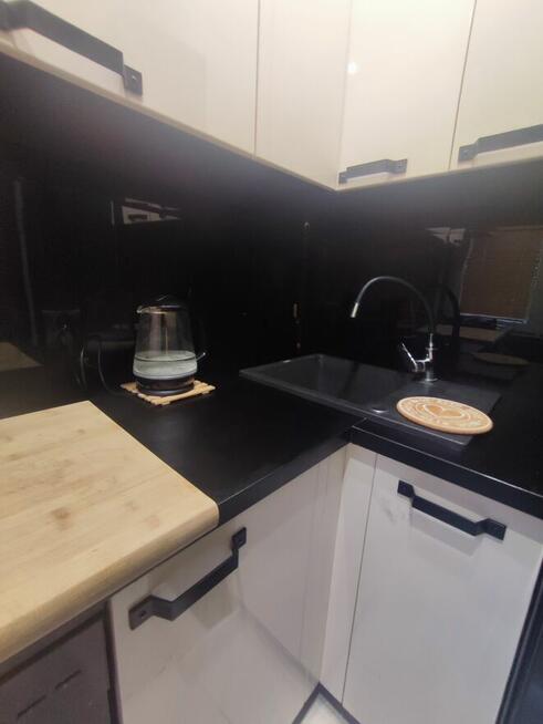 Zamienie 2 pokoje przy Metrze Slodowiec na min 3 pokoje