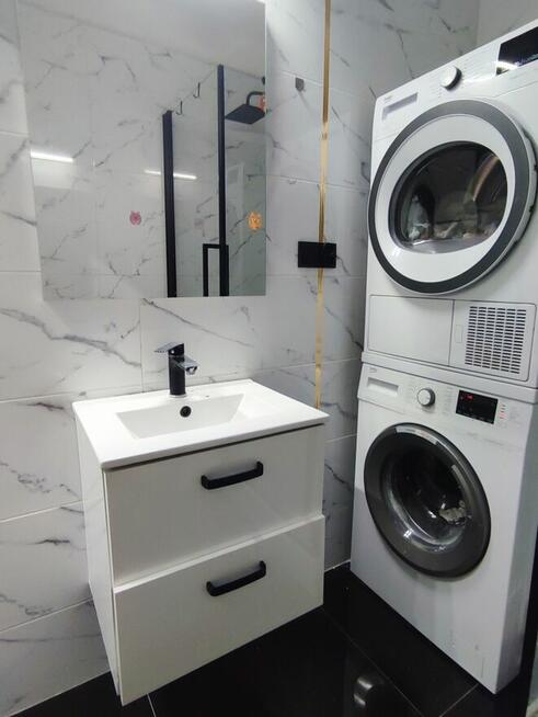 Zamienie 2 pokoje przy Metrze Slodowiec na min 3 pokoje