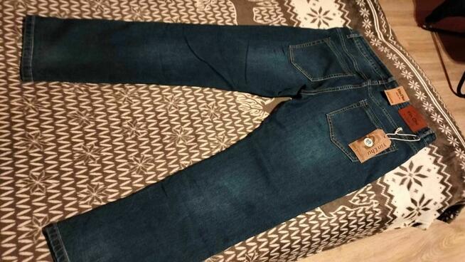 Sprzedam nowiutkie spodnie jeans size 36 / L30