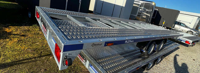 laweta samochodowa autolaweta przyczepa transport aut pojazd