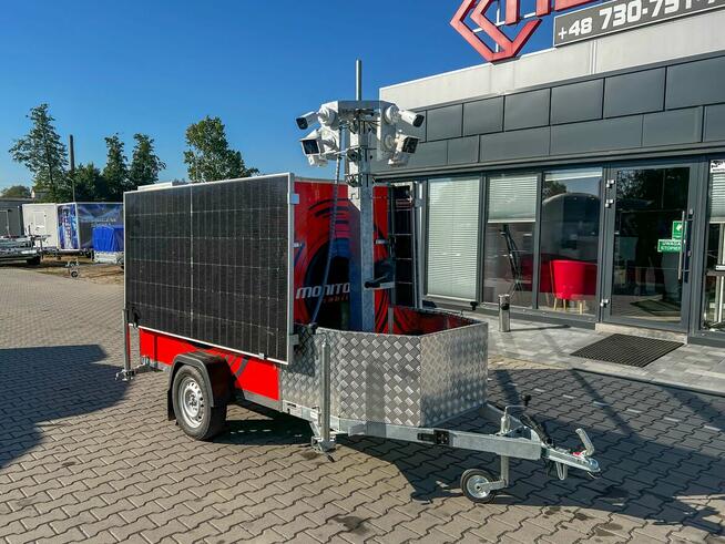 Przyczepa do monitoringu do ochrony kontener z kamerami