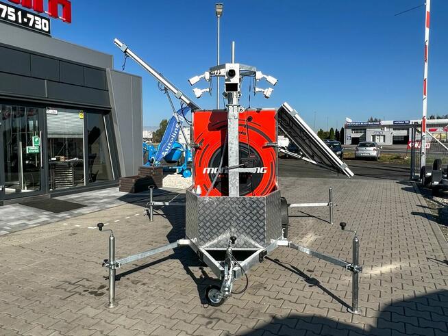 Przyczepa do monitoringu do ochrony kontener z kamerami