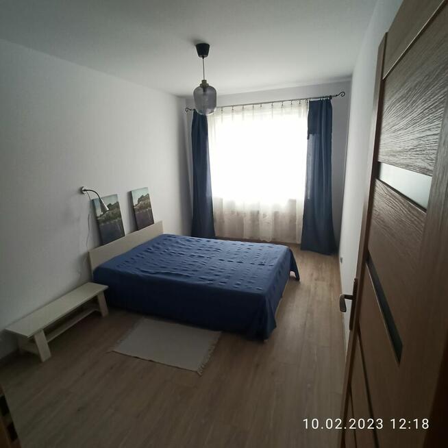 2 pokojowe ładne mieszkanie umeblowane i postój w hali