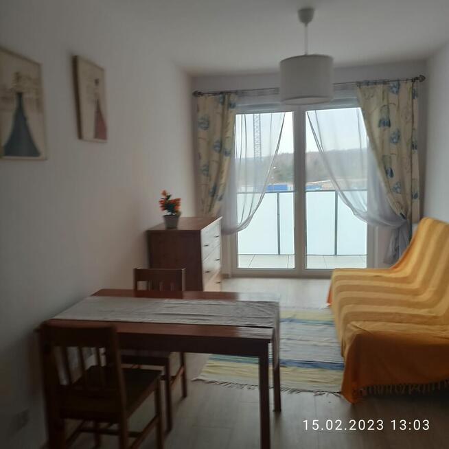 2 pokojowe ładne mieszkanie umeblowane i postój w hali