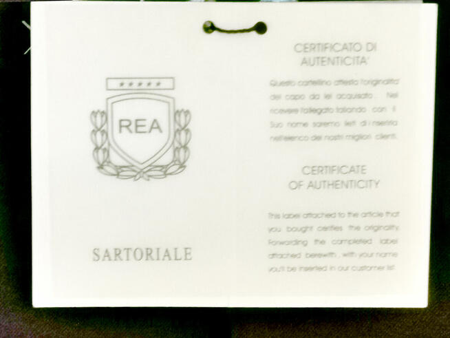 Garnitur bawełniany REA, nowy - 90 zł.