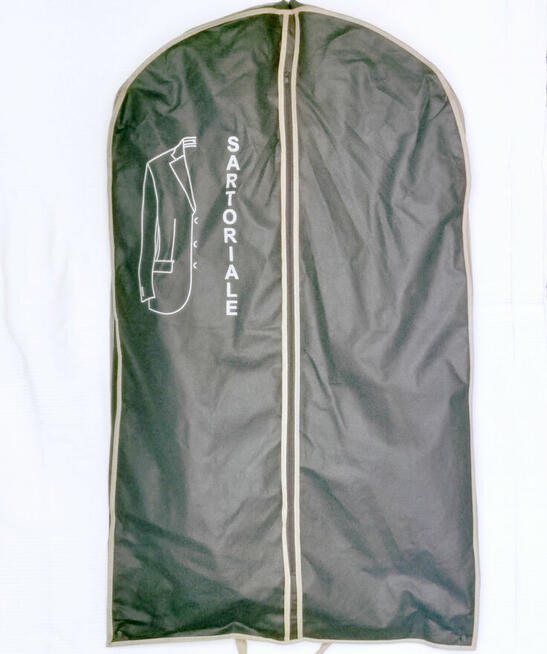 Garnitur bawełniany REA, nowy - 90 zł.