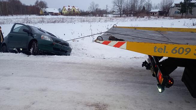 Pomoc Drogowa Holowanie ASSISTANCE Laweta OC AC 24 osobowe d