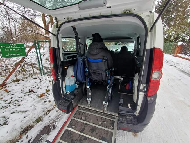 Przewóz niepełnosprawnych na wózku Taxi Transport