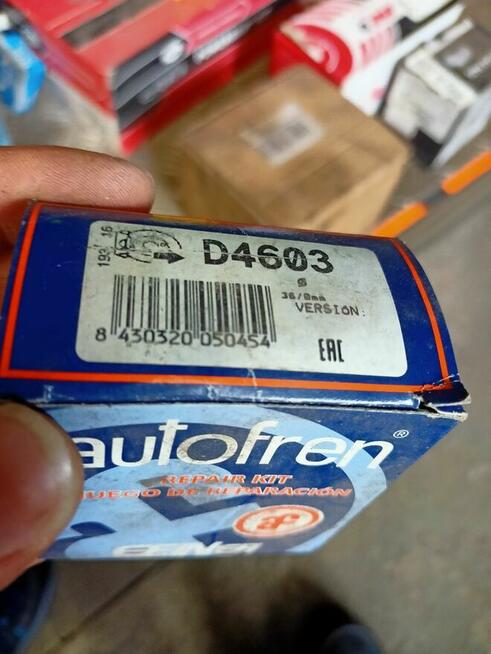 Zestaw naprawczy zacisku hamulca AUTOFREN SEINSA D4603 (Oś t