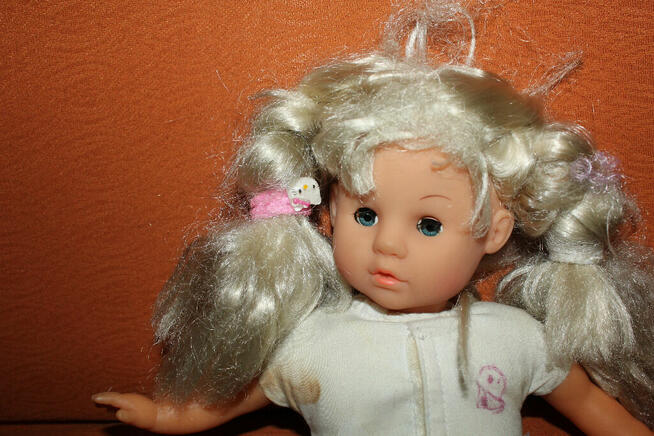 Lalka w spodniach Simba 3 x bateria 1,5V