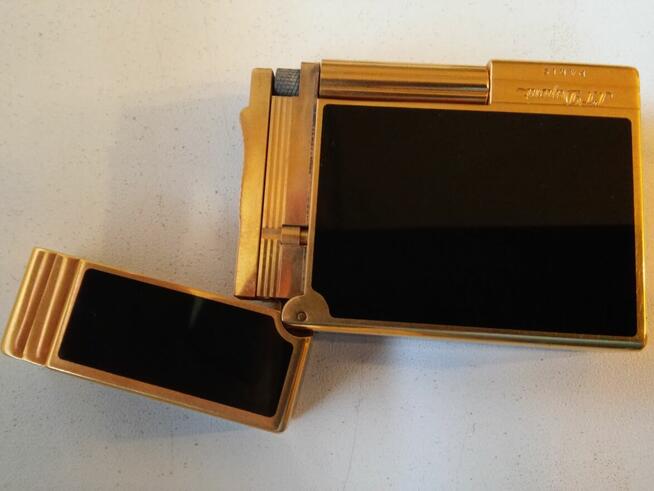 Złota zapalniczka ST Dupont Francja gratis but Finlandii