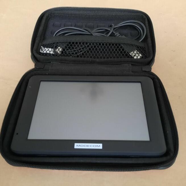sprzedam nawigację samochodową Modecom FreeWAY