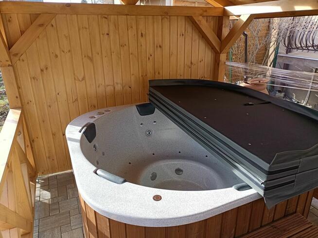 Balia ogrodowa elektryczna/ jacuzzi / akryl / thermowood