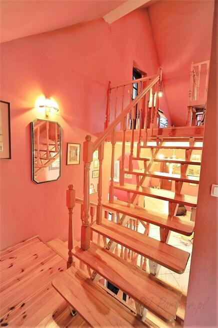 Zadbany dom blisko Obwodnicy i terenów zielonych.