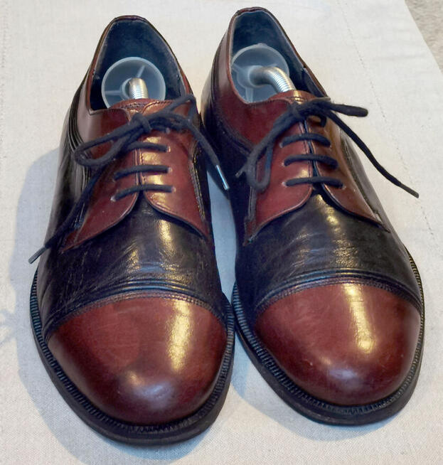 Męskie półbuty wyjściowe Bally, rozmiar 40 - 350 zł.