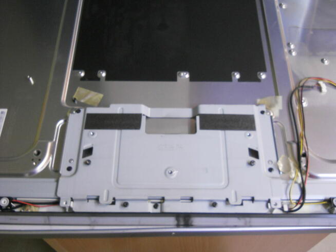 T400FBE2-DB z TV Samsung UE40C6500