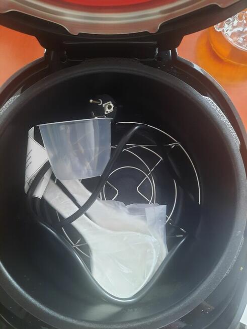 Multicooker