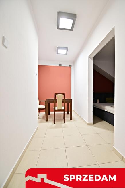 Szeregowiec na spokojnym osiedlu przy lesie-okazja