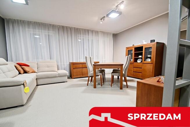 Szeregowiec na spokojnym osiedlu przy lesie-okazja