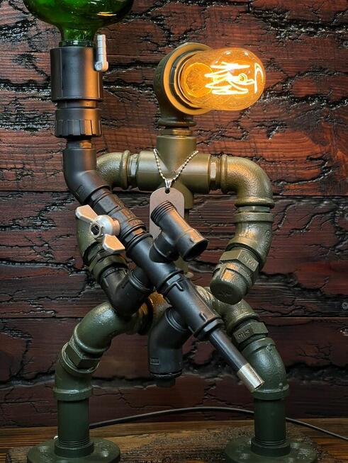 Dozownik, nalewak do alkoholu Żołnierz na prezent