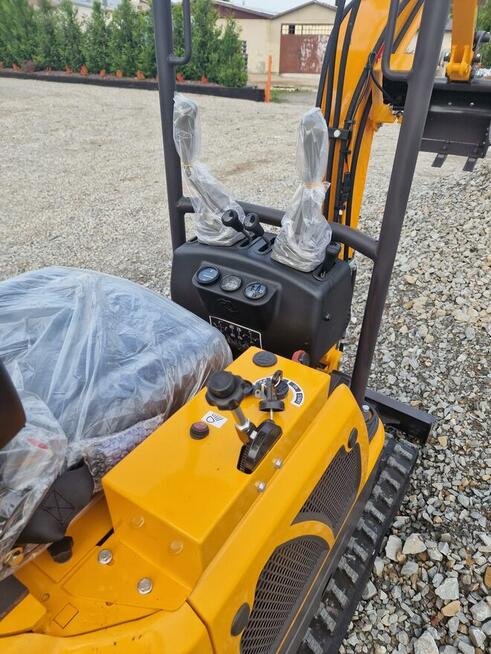 Mini koparka Berger Kraus BK1200AS silnik KUBOTA + osprzęt