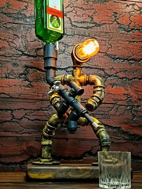 Dozownik, nalewak do alkoholu Żołnierz na prezent