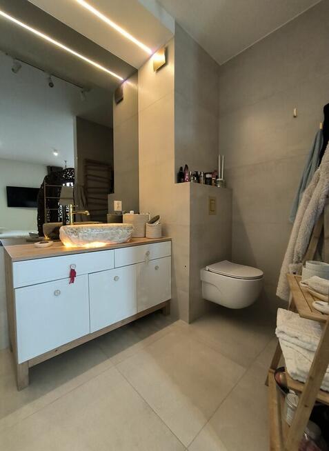 Czteropokojowy Apartament z Garażem Podziemnym