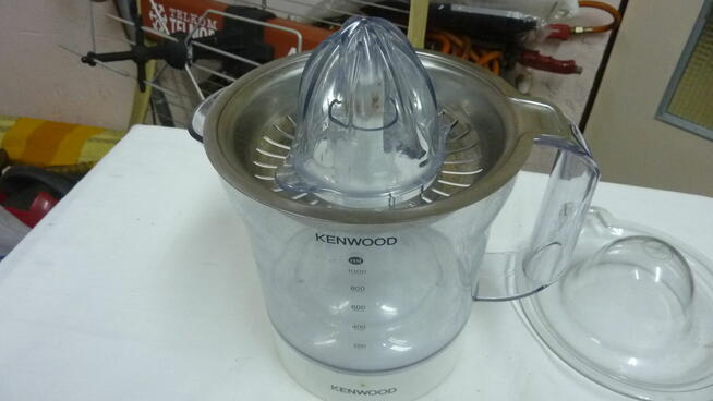 Wyciskarka do cytrusów Kenwood JE290,moc 40 Wat.Stan b.dobry