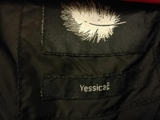 Okazja. Płaszcz Yessica C&A roz 42 gratis but Finlandii