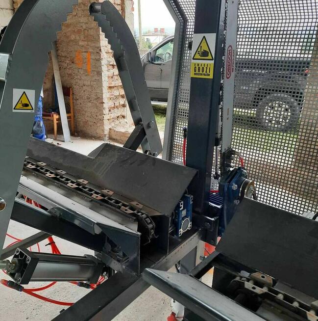 Przecinarka kłód dłużycy tartak producenci palet