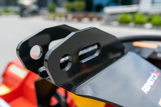 KOSIARKA BIJAKOWA FMS-140P Z PRZESUWEM HYDRAULICZNYM (35 CM)