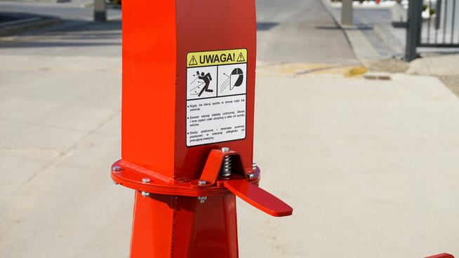 RĘBAK TARCZOWY RT-690R