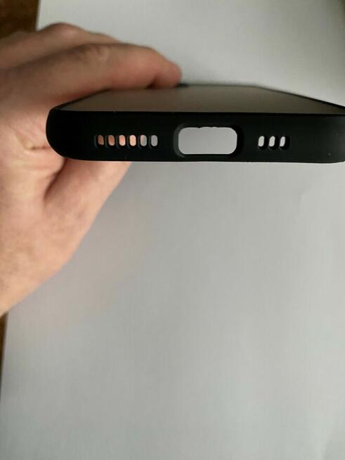 Stylowe, twarde etui do iPhone 11 Pro, przezroczyste i matowe