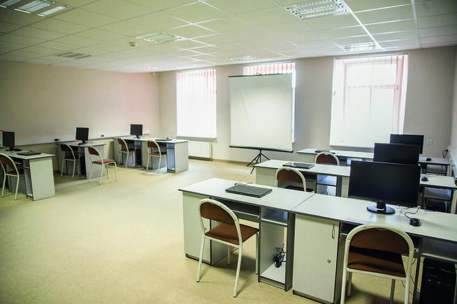 Sala szkoleń/komputerowa