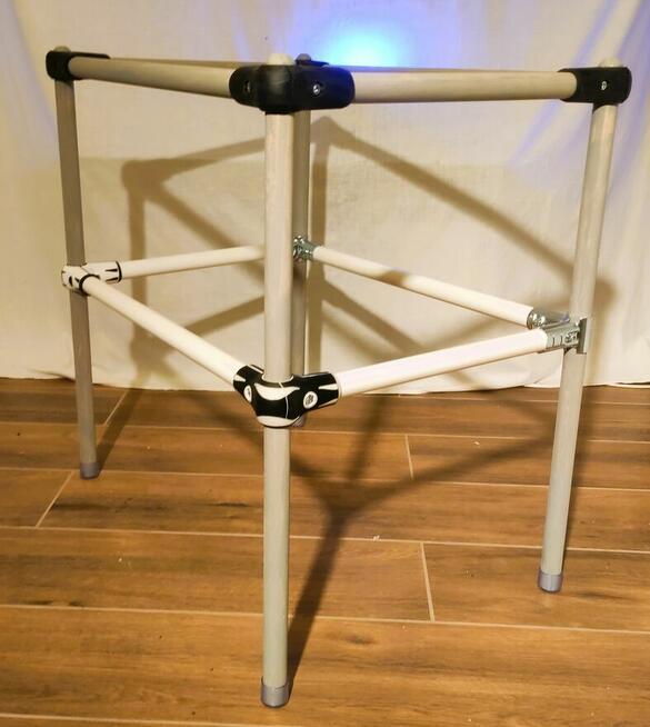 Stołki, stoliki, pomocniki industrialne loftowe na zamówieni