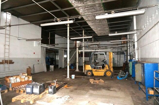 Hala magazynowo-produkcyjna z biurami, ogrzewanie.