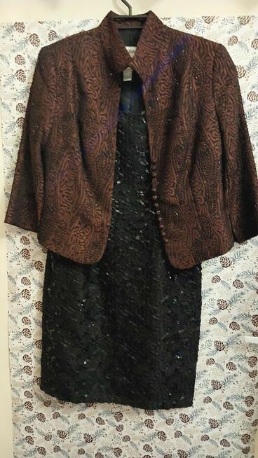 Sprzedam wizytową sukienkę rozm. L