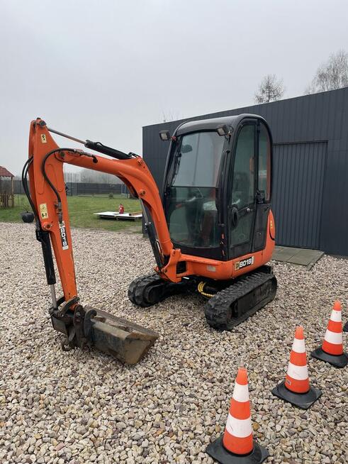 Prace ziemne minikoparką wykopy, korytowanie, drenaże, skarp