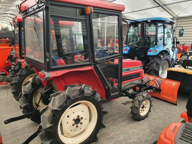 Traktor japoński YANMAR FX215 diesel 4x4 21KM wspomag. kabin
