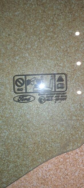 Szyba przednia lewa boczna Ford C max